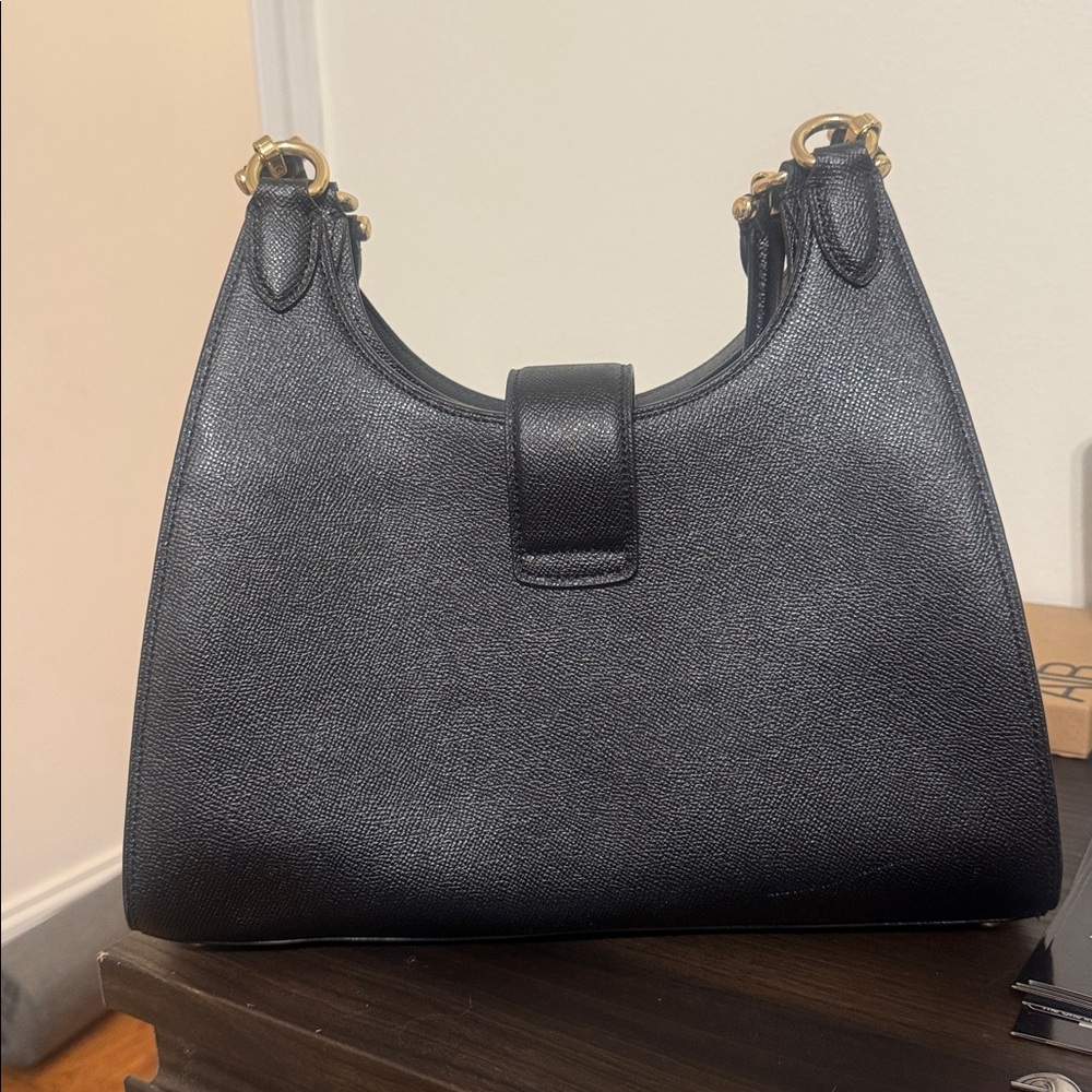 Coach Black Leather Shoulder Bag with Gold Hardware - Picture 3 of 11